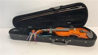 Small lightweight violin with bow and case