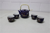 Japanese Tea Pot & 4 Cups