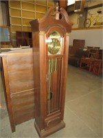 GRANDFATHER CLOCK W/PEDU. AND SET UP INSTRUCTION