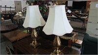 PAIR HEAVY BASE BRASS TABLE LAMPS, SCALLOPED SHADE