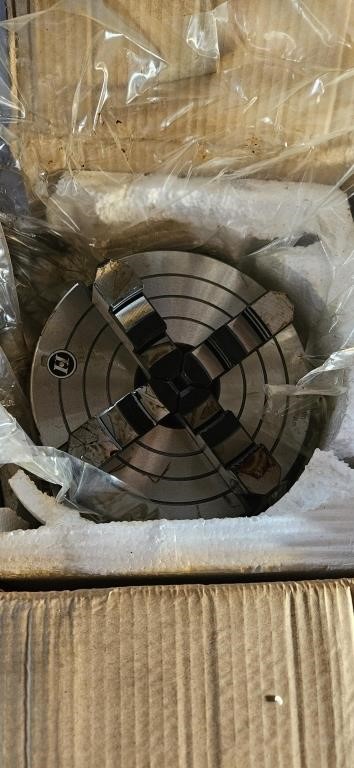 4 Jaw Independant Lathe Chuck NEW in Box