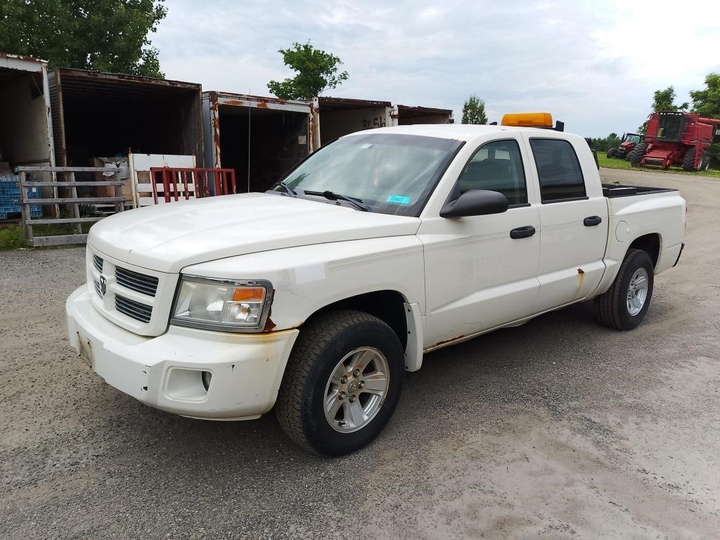 2009 Dodge Dakota SXT Pickup Truck