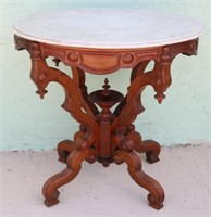ORNATE VICTORIAN WALNUT MARBLE TOP TABLE, 29" H,