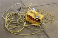 Deluxe Pressure Washer, Unknown Condition