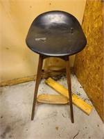 Crafters stool