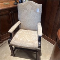 Arm Chair w/ Tacked Edge