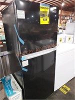 Magic Chef 10.1 cu ft Refrigerator-Freezer