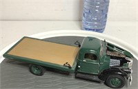 1941 die cast chev flat bed truck