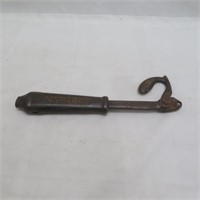 Nail Puller - Cyclops - Cast Iron - Vintage