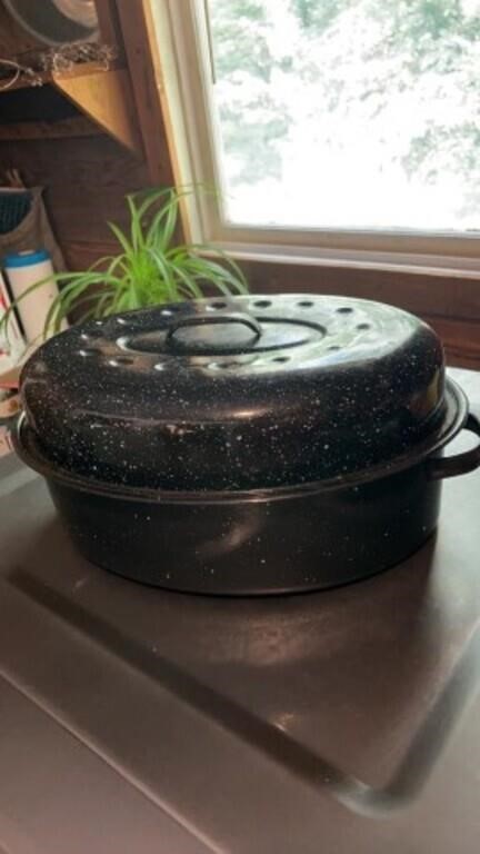 Vintage black speckled enamel roasting pan