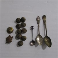BOX OF MILITARY BUTTONS & MISC