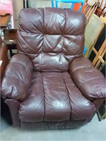 Leatherlike recliner