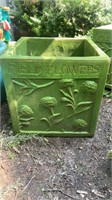 Field Flowers Planter 20x15.5 (Heavy)