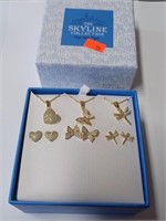 Goldtone Necklace and Earring Sets- Heart,