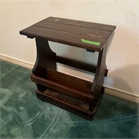 Wooden Endtable with Magazine Rack
