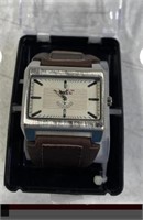 RED BRAND WRISTWATCH UNTESTED 1.5IN FACE BROWN