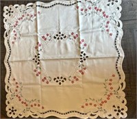 33" x 32“ table linen hand stitched