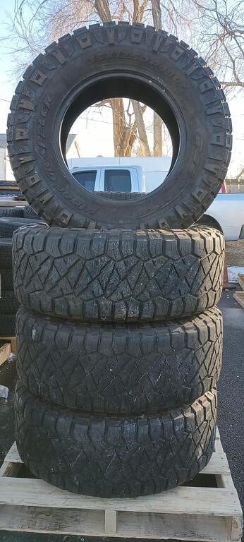 4 35x1250r18lt Nitto Ridge Grappler Live And Online Auctions On