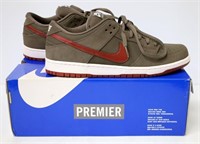 Nike Dunk Low Pro SB Ironstone Barn White Size 13