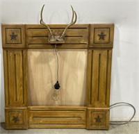 (G) Wood Frame w/ Antlers And Light Appr