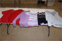 Clothing Lot: Long & Short Sleeve Sweaters