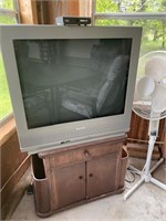 Sanyo 27" TV and Stand