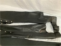 LG Leather Gear size Medium motorcycle chaps