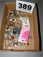 LOT OF COSTUME JEWELRY