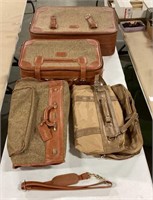 Amelia Earhart luggage cases w/ American