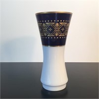 BAVARIAN WHITE PORCELAIN VASE DECORATIVE COLLAR