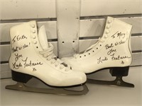 2 signed Linda Fratianne ice skates