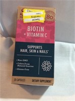 Supports hair skin and nails 30 capsules
