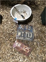 Porcelain bowl, old license plates