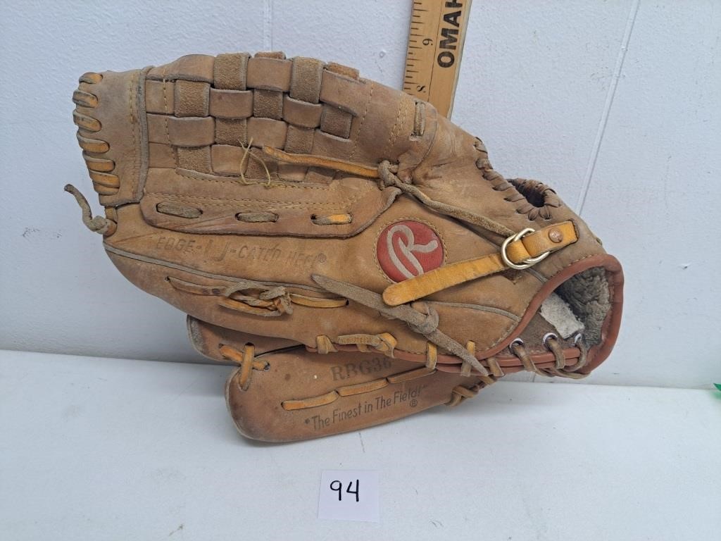 Rawlings Lefthanded Dale Murphy Glove