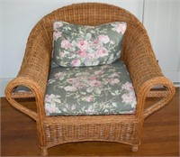 Vintage Wicker Rattan Oversized Arm Chair 40w