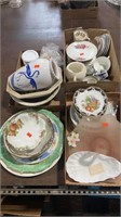 Large Lot of Assorted Vintage Glassware Plates,