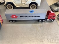 Massey-Ferguson Semi