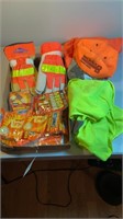 Safety gear /hand & toe warmers