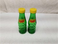 Vtg Squirt Soda Pop Salt and Pepper Shakers