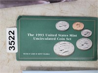 1993 P&D  UNITED STATES  MINT UNCIRCULATED COIN S