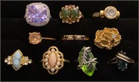 Unmarked/ costume rings size 6