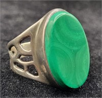 VTG Silver & Green Stone Ring Sz 8