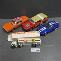 Ertl Die Cast General Lee & Monkees Cars