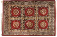 Oriental hand-woven rug w/6 large medallions, VG+