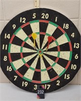 Dart Board with 3 darts