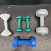 Assorted hand weights