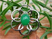 AVENTURINE FLOWER PENDANT ROCK STONE LAPIDARY SPEC