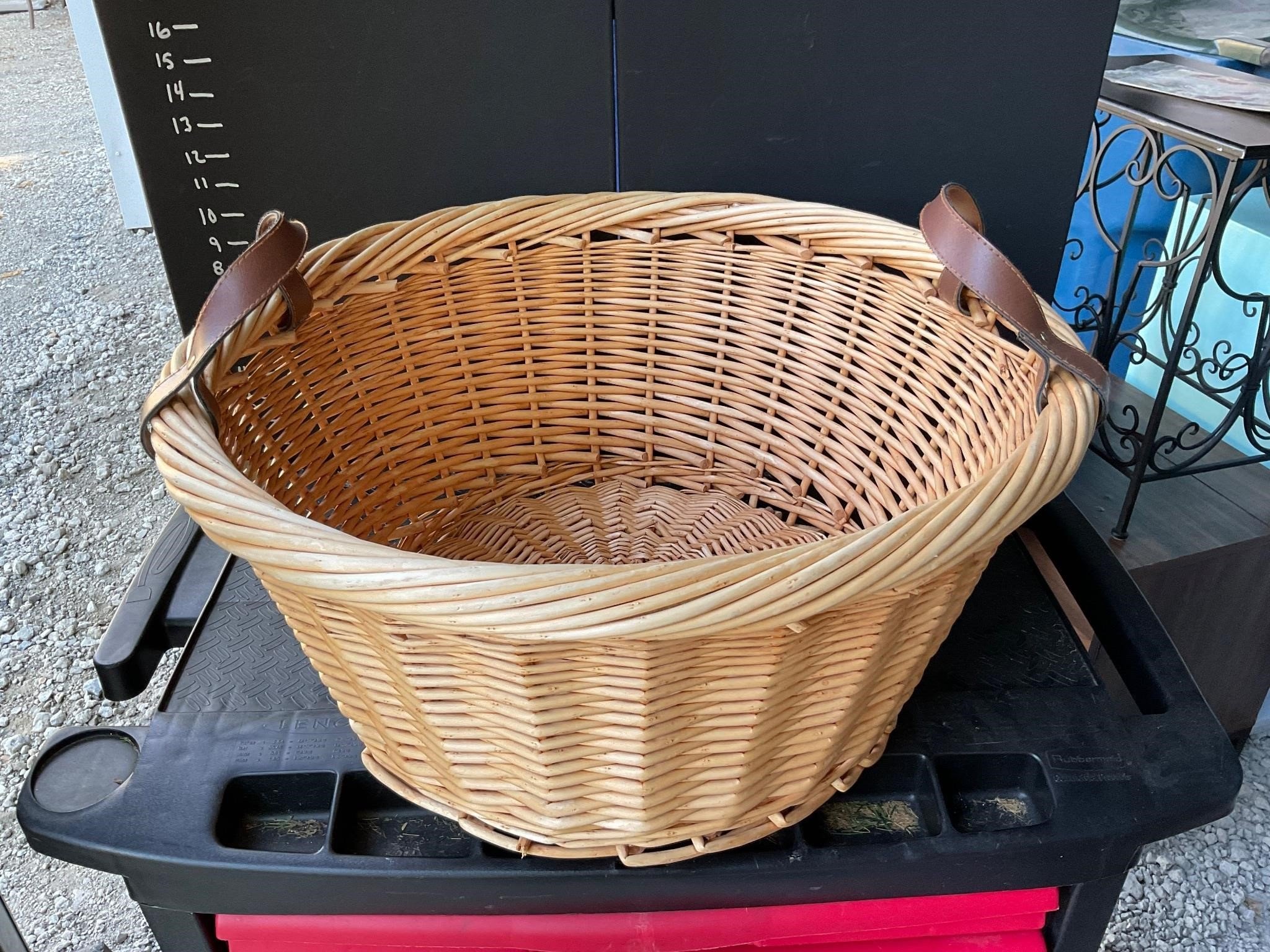 Larger basket with handles wicker