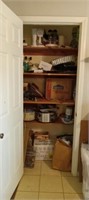 Kitchen pantry closet contents