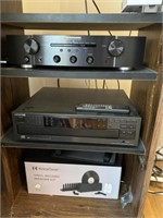 Maramtz Amplifier CD Player And Music Case